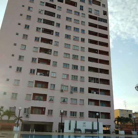 Plaza Melaka Raya Apartment Exteriér fotografie